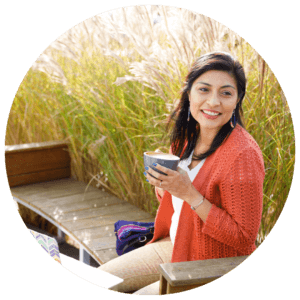 Teresa Ruiz Decker Headshot